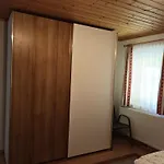 Ebner بيت ضيافة 4*