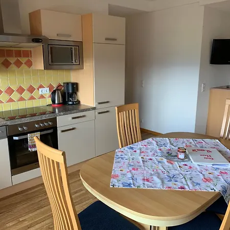 Ebner Konukevi Millstatt